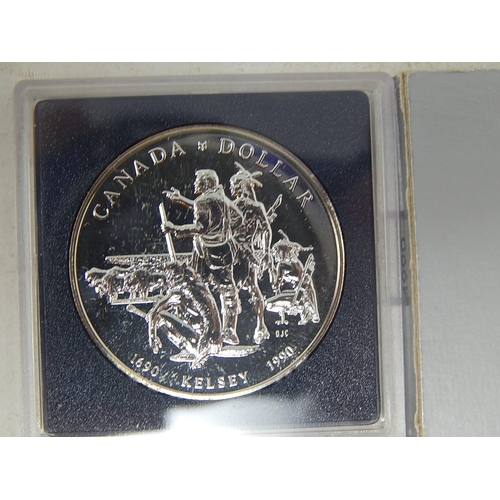 24 - Royal Canadian Mint silver dollars 1989 (2); 1990 (2); 1991 (2) all housed in their original cases a... 