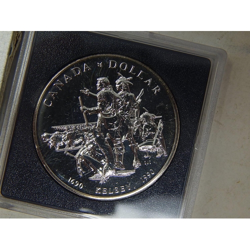 24 - Royal Canadian Mint silver dollars 1989 (2); 1990 (2); 1991 (2) all housed in their original cases a... 