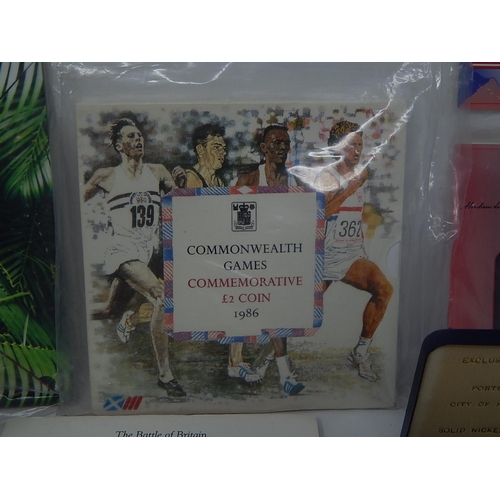 54 - Primates 4 Coin Coloured Animal Set in Pobjoy Mint folder; Commonwealth Games Commemerative £2 Coin ... 