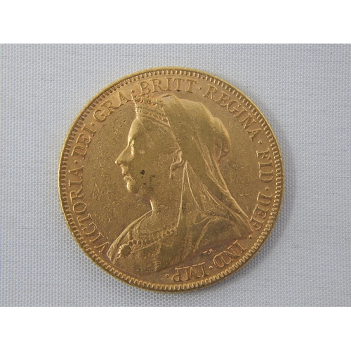 252 - Queen Victoria Full Gold Sovereign 1899