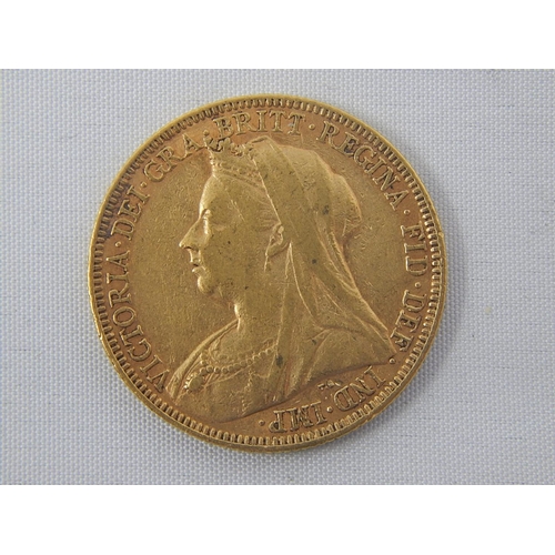 253 - Queen Victoria Full Gold Sovereign 1896