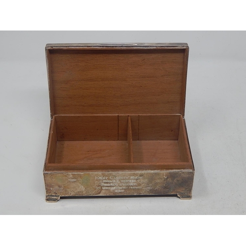 276 - Silver Cigarette Box with Cedar Lined Interior: Hallmarked Birmingham 1967 Howson Brothers: Measures... 