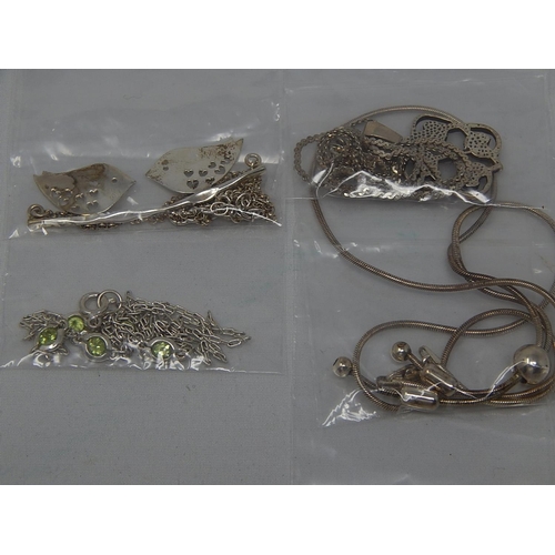 386 - 10 Silver Necklaces & Chains.