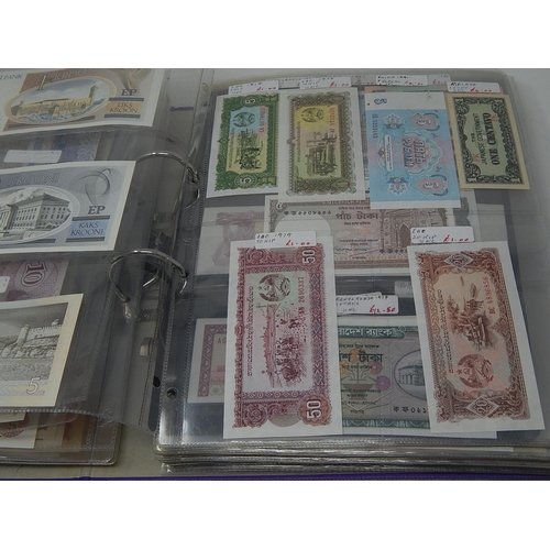 82 - A large collection of World Banknotes housed in folder, many good countries and ranges included Iraq... 