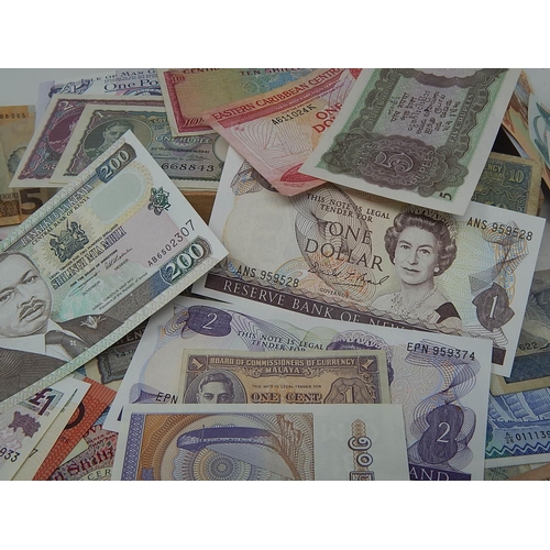 119 - A really good selection of Banknotes in a vintage cigar box, many better notes included, various sta... 