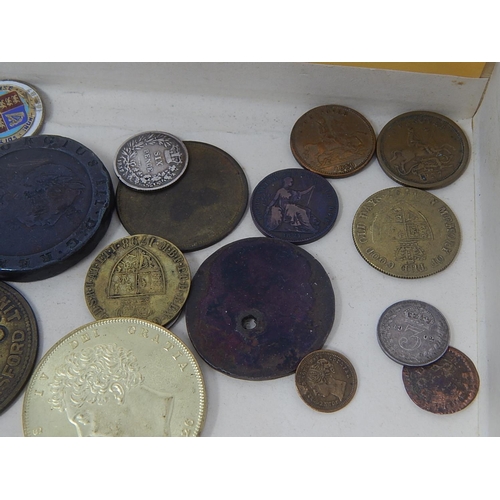 141 - Vintage cigar box containing a selection of interesting coinage including: Victorian Enamel Shilling... 