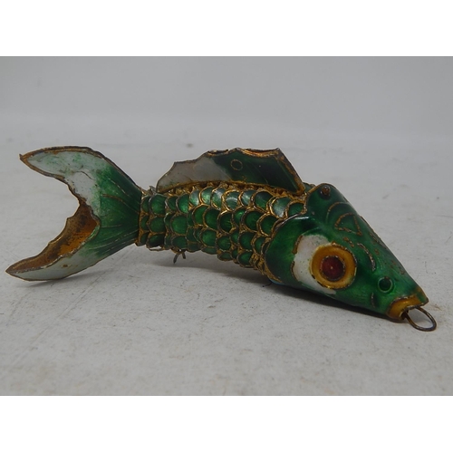 813 - Large Articulated Enameled Metal Fish: Measures 11cm