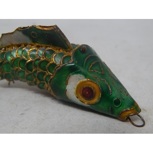 813 - Large Articulated Enameled Metal Fish: Measures 11cm