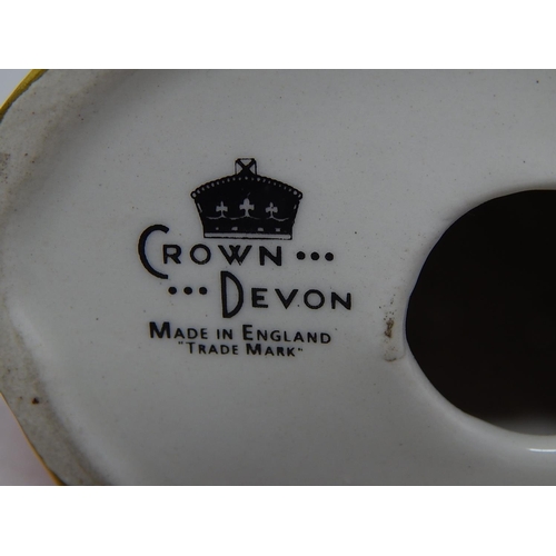 70 - Crown Devon Figure