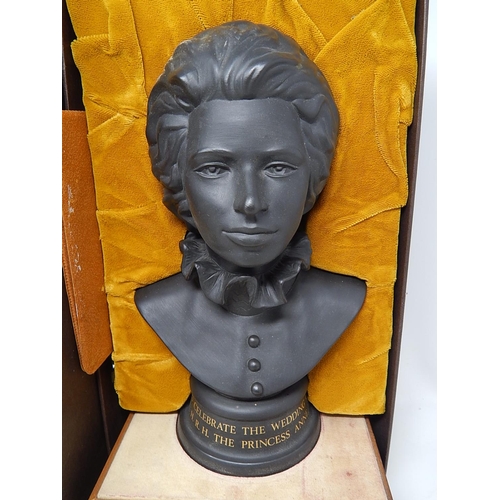 76 - HRH The Princess Anne Doulton Bust. In original box