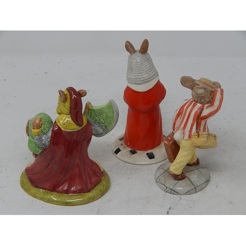 512 - Doulton Bunnykins Sir Gawain/Judge Bunnykins/Father Bunnykins