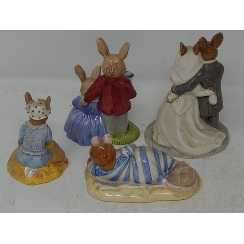 524 - X4 Doulton Figures