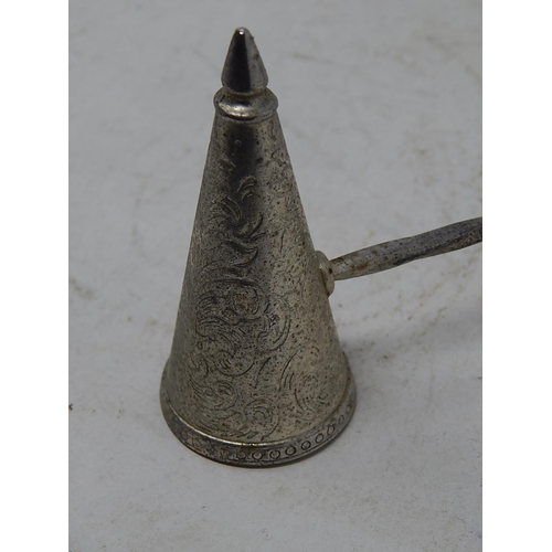 530 - Long Arm Candle Snuffer