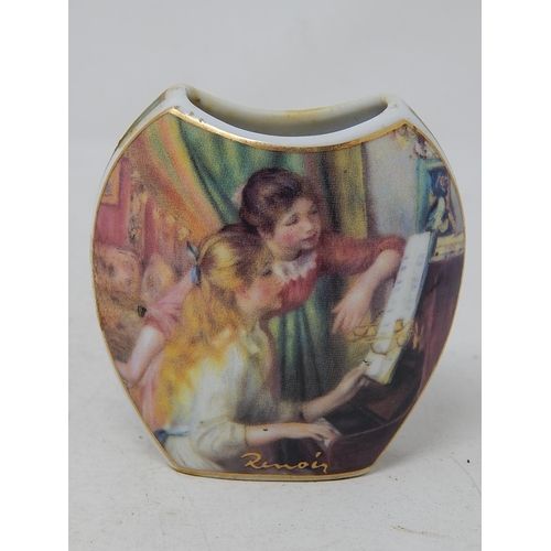 562 - Goebel Miniature Vase