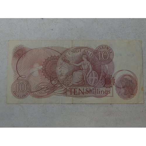 28 - M Series Replacement Ten Shilling Note.