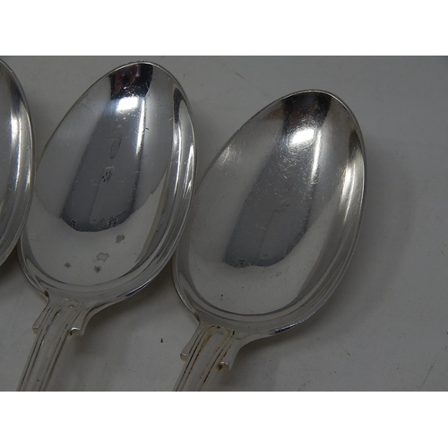 253 - Set of 4 Victorian Silver Dessert Spoons: Hallmarked Sheffield 1896 by John Round: Length 19cm: Gros... 