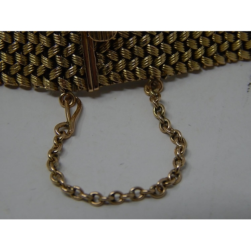 238 - Heavy 14ct Yellow Gold Bracelet with Safety Chain: Weight 47.5g