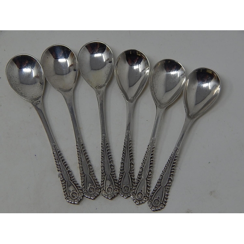 282 - Set of 6 Silver Salt Spoons: Hallmarked Birmingham 1992 by C Rosathan & Son: Length 7cm