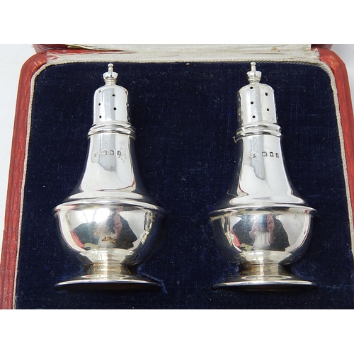 192 - Pair of Silver Pepperettes Hallmarked London 1921 by David Fullerton in Original Fitted Case: Silver... 