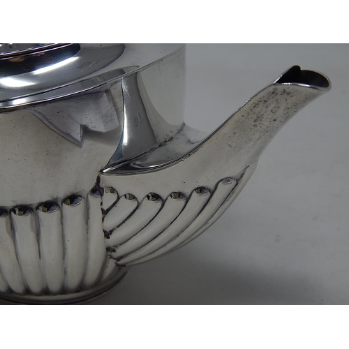 133 - Edward VII silver tea pot, London 1903 by William Hutton & Son: Gross weight 17oz