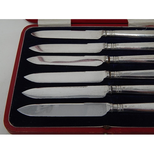 154 - Cased set of 6 silver handled fruit knives