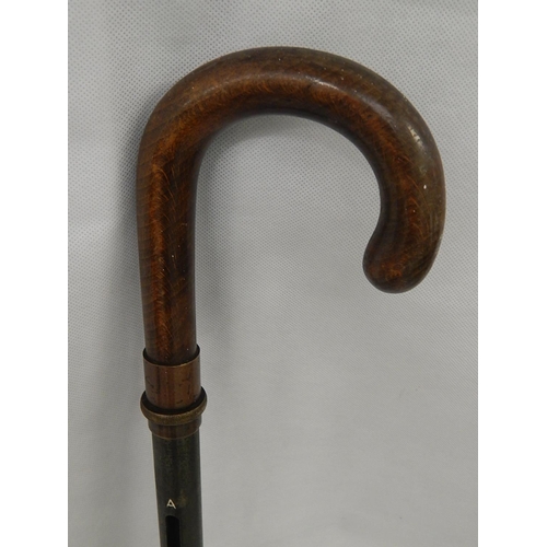 333 - Horse racing ground tester ‘going ‘walking stick with immersion thermometer.
L93cm.