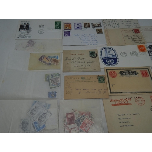 362 - Collection of various postcards including 