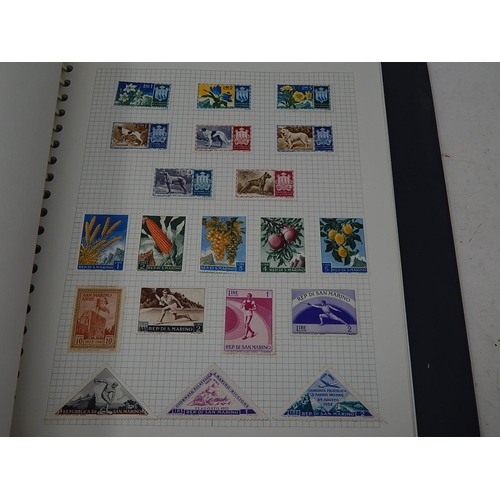 383 - Album containing a large number of Commonwealth & Worldwide stamps