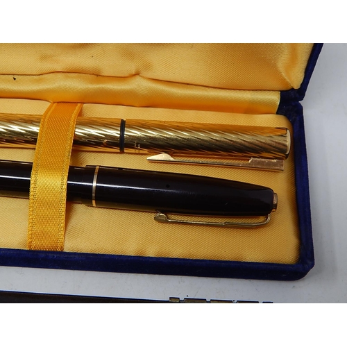 227 - 4 x Vintage Pens Including Two Fountain Pens: One with 18ct Gold Nib: The other with 14ct Gold Nib