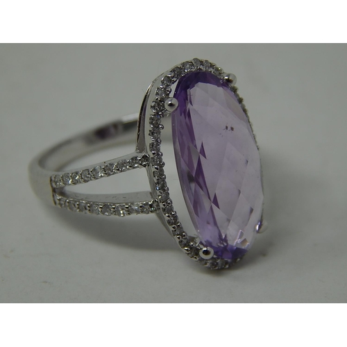 248 - 9ct White Gold Ring Set with a Central Amethyst within a Diamond Border & Diamond Shoulders: Ring Si... 