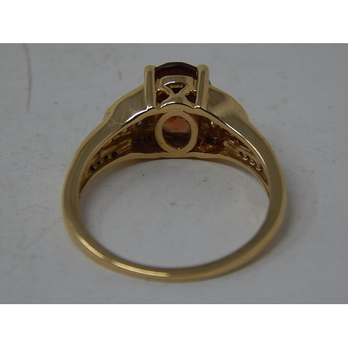 254 - 18ct Yellow Gold Ring Set with a Central Zircon & Diamond Shoulders: Ring Size O: Gross weight 4.6g