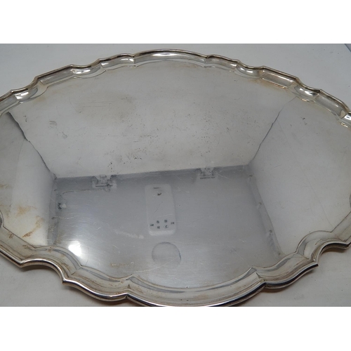 263 - Large Twin Handled Silver Regent Plate Tea Tray by Goldsmiths & Silversmiths, Bond St, London: Measu... 