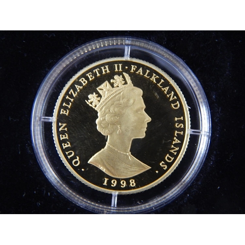 37 - Falkland Islands Lady of the Century Gold Proof Two-Pound coin dated 1998 weight 7.776 gms struck in... 