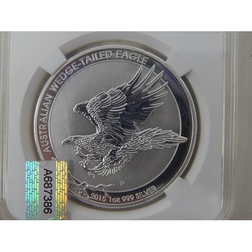 33 - 2015 Australian .999 Fine SILVER Wedge Tailed Eagle Coin 1 Dollar