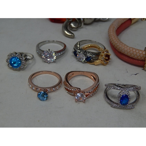 172 - Costume Jewellery to Include Rings, Earrings, Bracelets etc