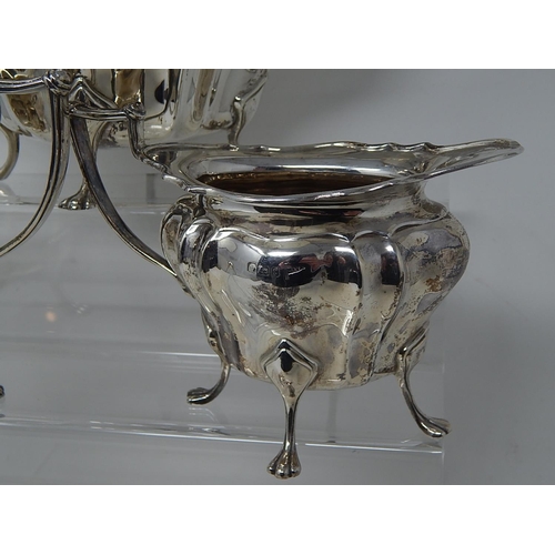 61A - 3 Piece Silver Tea Service Hallmarked Sheffield 1911 by Walker & Hall: Gross weight 1318g (42.37oz)