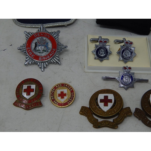 323 - Collection of Vintage RED CROSS, FIRE SERVICE & POLICE Badges Inc WW2 Etc. 527250