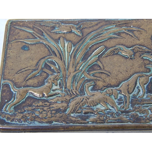 340 - Antique / Vintage Tobacco SNUFF BOX w/ Copper Lid, Hunting Scene. 159005