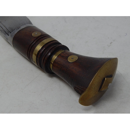 497 - Kukri Knife with Wooden & Brass Mounted Handle/Grip: Measures 42cm