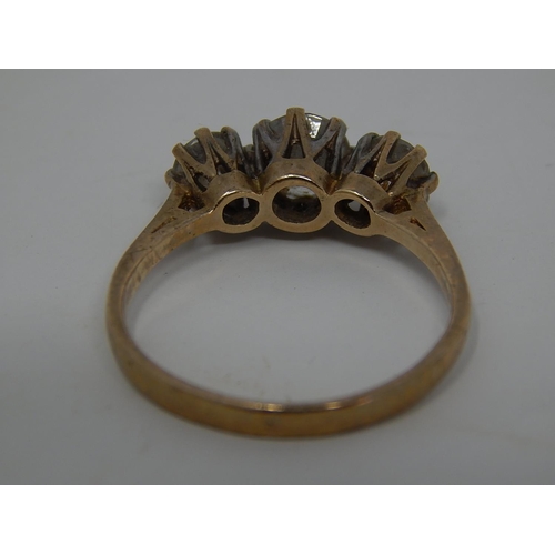 215 - 9ct Gold Gemset Trilogy Ring. 987871