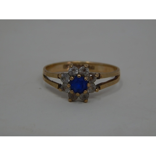 237 - 9ct gold gemstone cluster ring. 924936