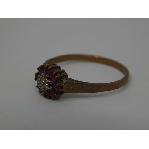 244 - 9ct gold gemstone set cluster ring. 781398