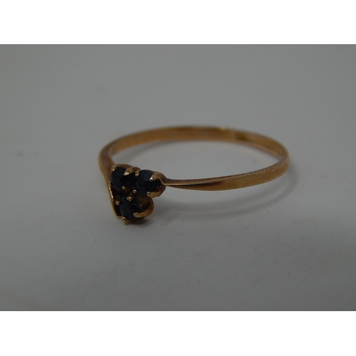 268 - 9ct gold sapphire set dress ring. 995713