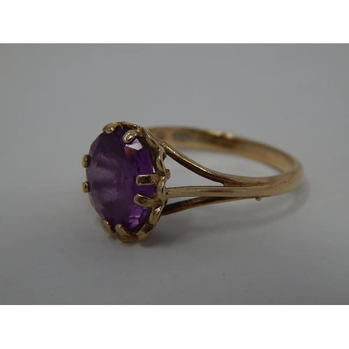 269 - 9ct gold amethyst set ring. 191798