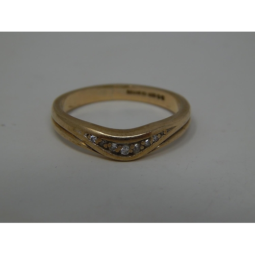 270 - 9ct gold diamond set dress ring. 751388