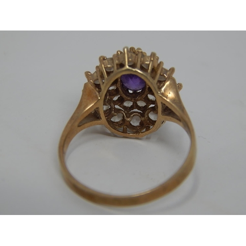 275 - 9ct gold gemstone set ring. 221127