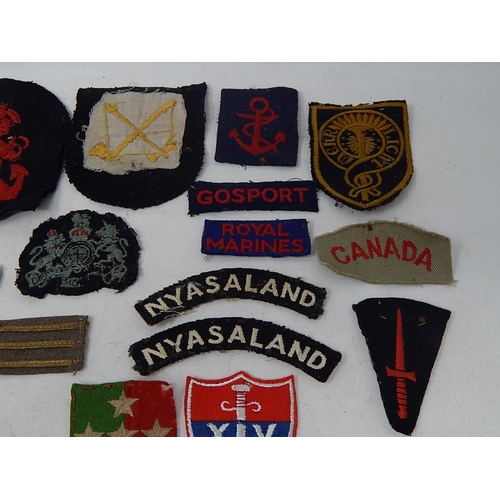 533 - Quantity of Military Badges (Lot)