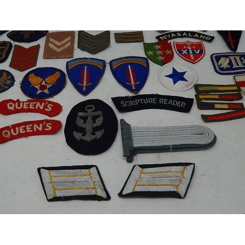 533 - Quantity of Military Badges (Lot)