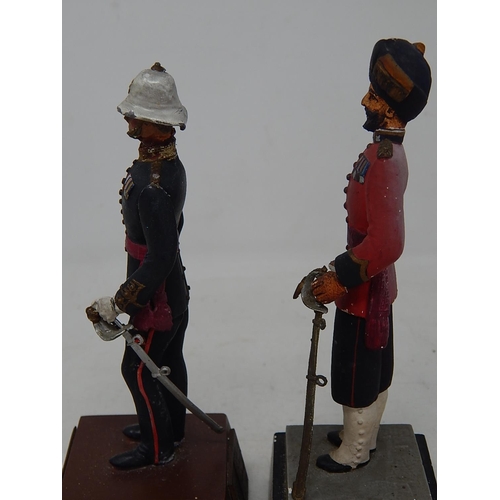 538 - 2 x Military Figures A/F