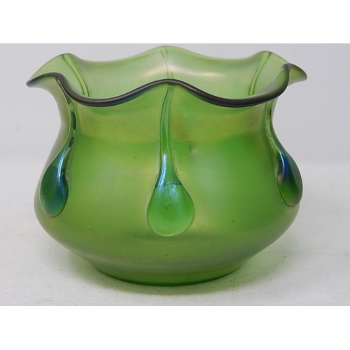 554 - Loetz Style Green Vase: Measuring 11cm diameter